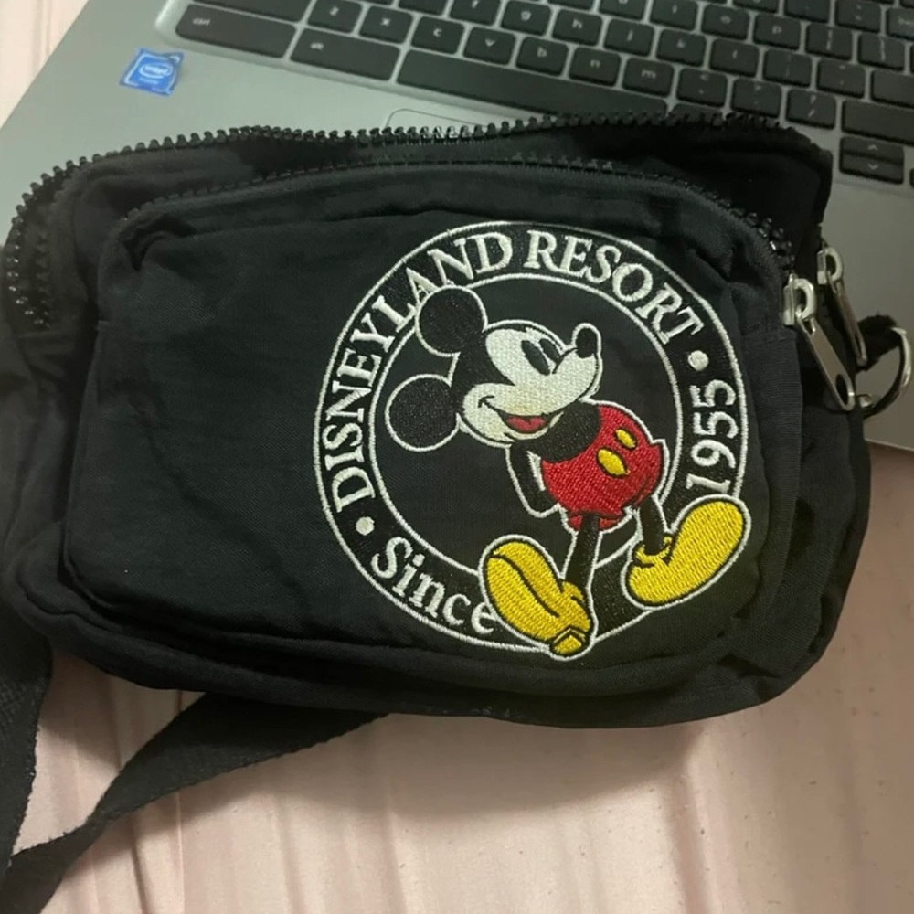 Mickey Mouse Disneyland Fanny pack